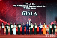 President attends award ceremony for 5th national writing contest on safeguarding Party’s ideological foundation